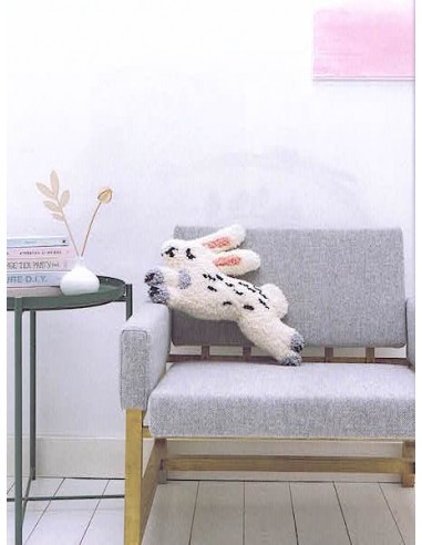 "PUNCH NEEDLE 2 - Bunny Hop" Rico Design