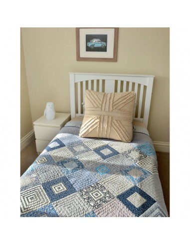 Quilts for life made with love - JUDY...