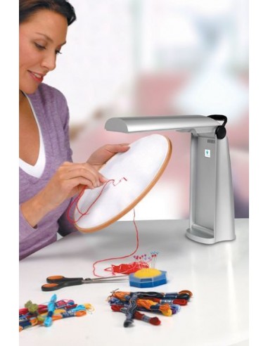 Lampe à Leds sur Batterie & Secteur...