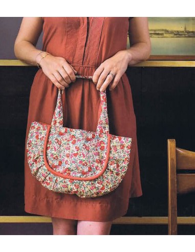 Je me mets à la couture - MÉLANIE...